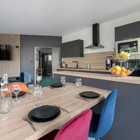 500m De La - Pour 4 Adultes, 2enfants Apartment