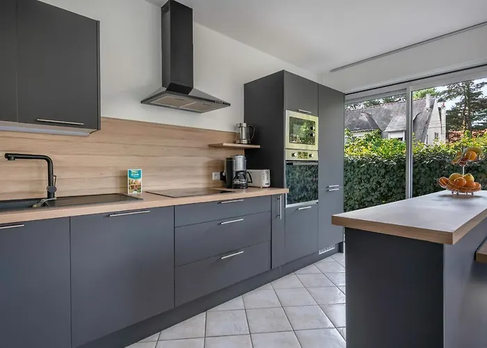 500m De La - Pour 4 Adultes, 2enfants * La Baule-Escoublac